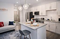 Gorgeous Lake View Suite | Gym, Pool & Workspace