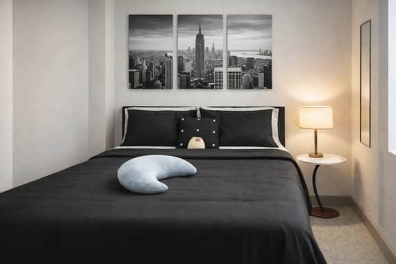 Gorgeous Lake View Suite | Gym, Pool & Workspace