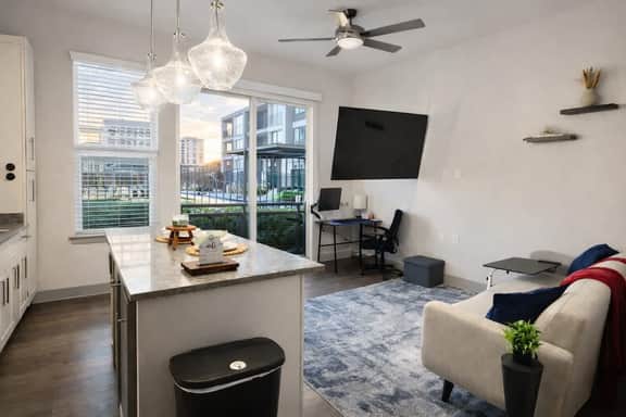 Gorgeous Lake View Suite | Gym, Pool & Workspace